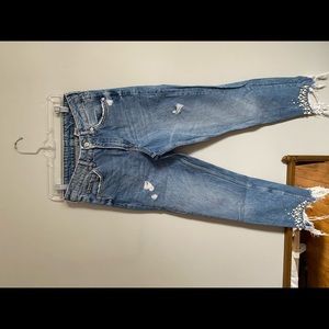 PEARL RIPPED DENIM 👖